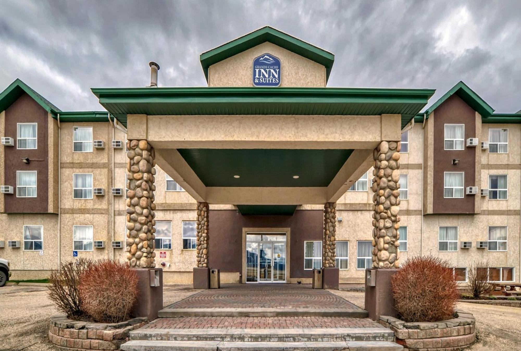 Grande Cache Inn&Suites Buitenkant foto