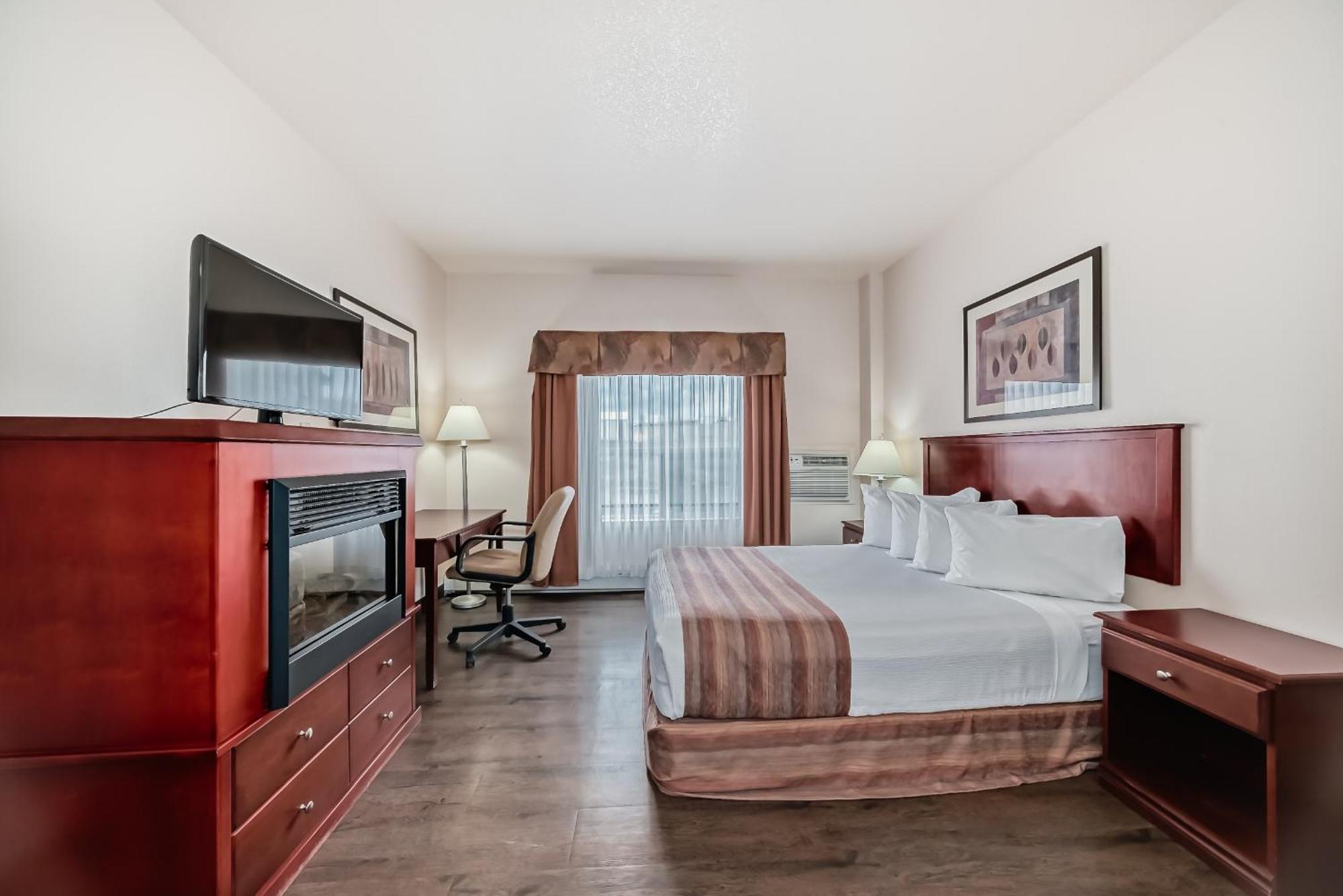 Grande Cache Inn&Suites Buitenkant foto