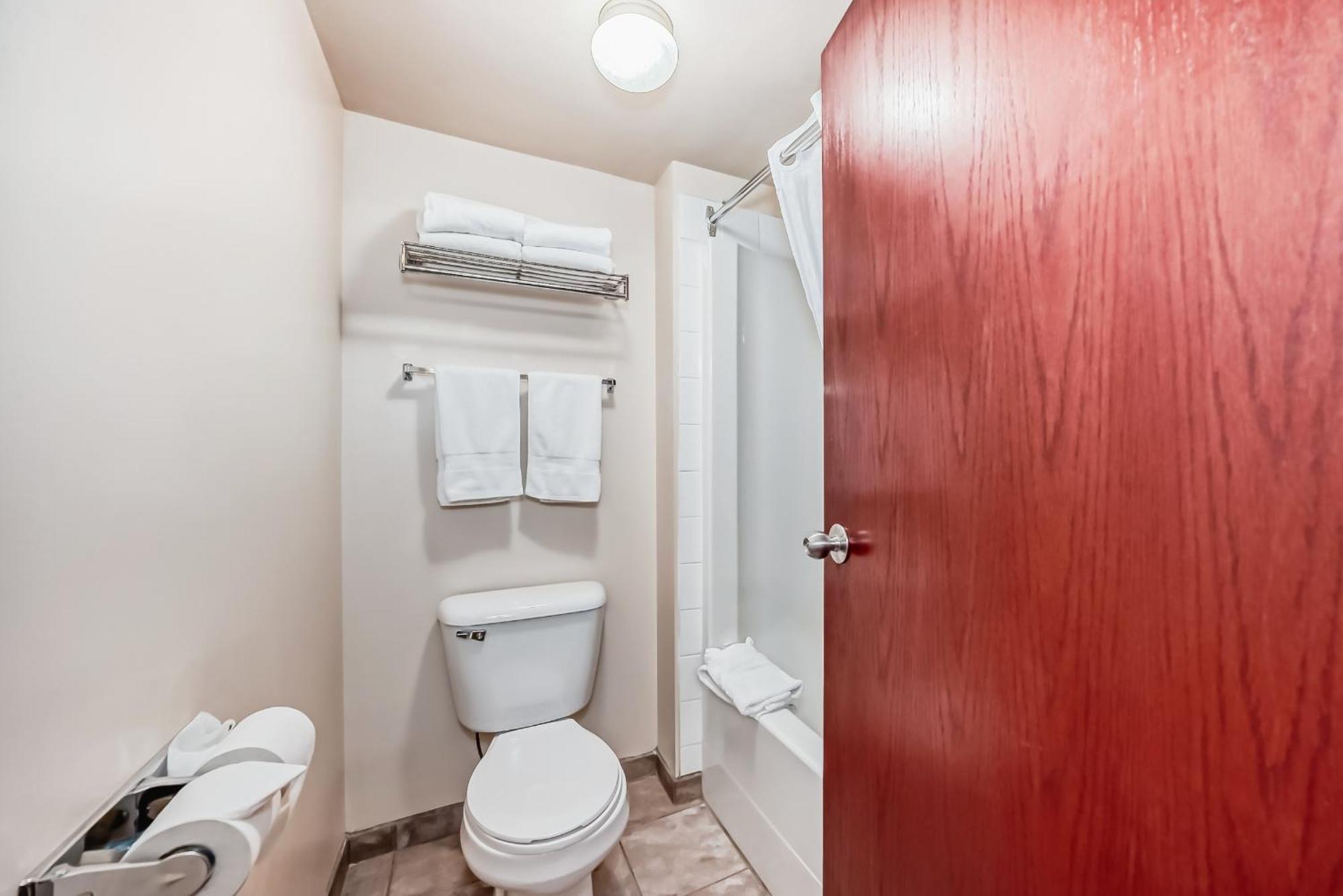 Grande Cache Inn&Suites Buitenkant foto