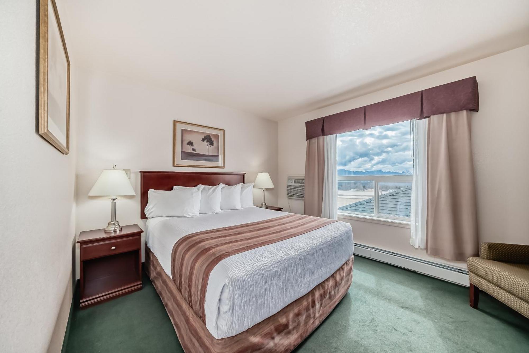 Grande Cache Inn&Suites Buitenkant foto