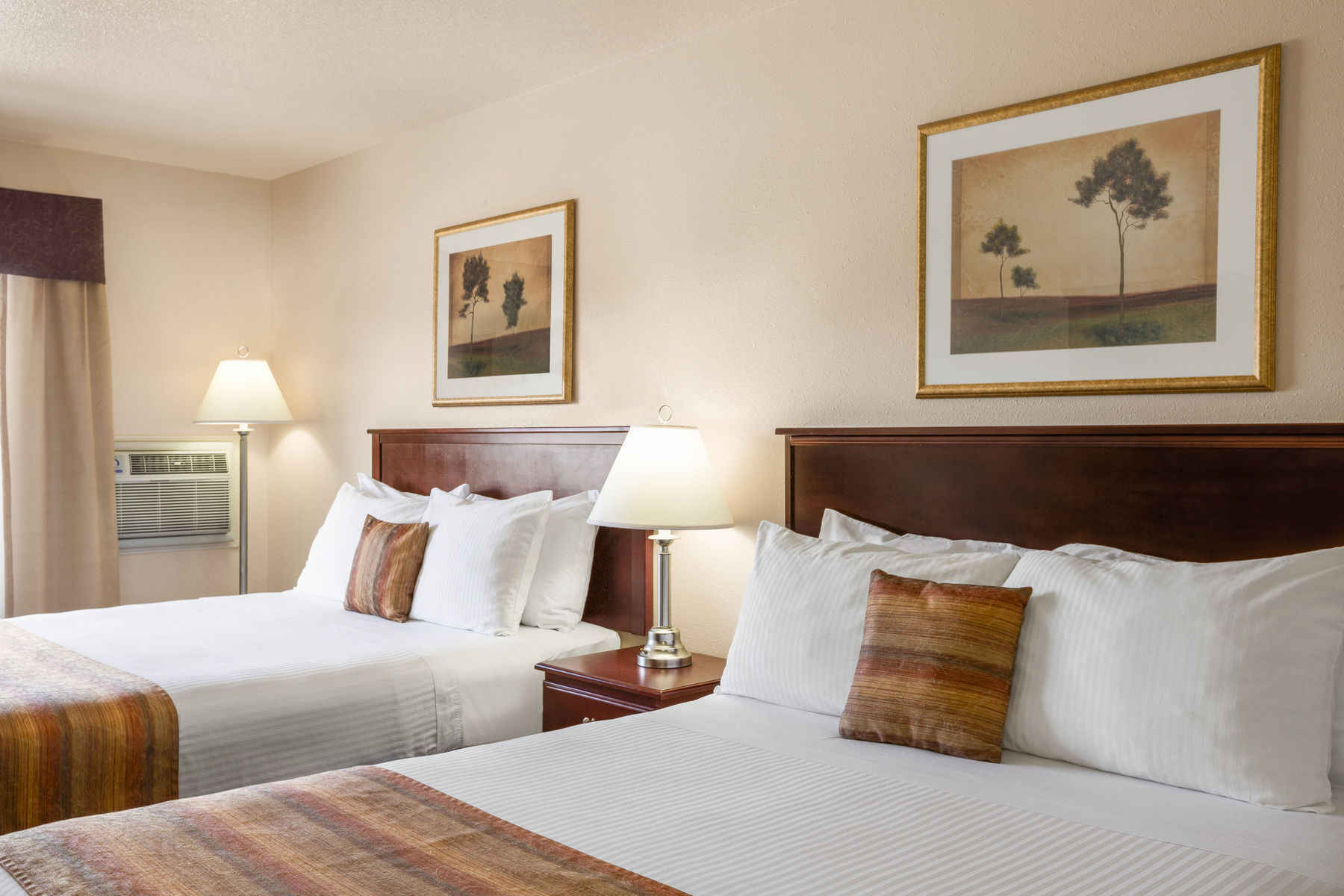 Grande Cache Inn&Suites Buitenkant foto